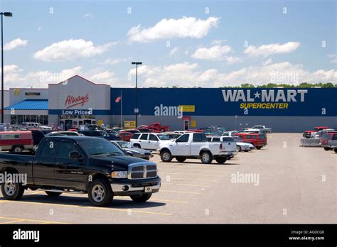 Walmart mountain home arkansas - With fiscal year 2017 revenue of $485.9 billion, Walmart employs approximately 2.3 million associates worldwide. Walmart continues to be a leader in sustainability, corporate philanthropy and employment opportunity.